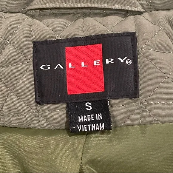 Gallery Quilted Jacket - Picture 4 of 7